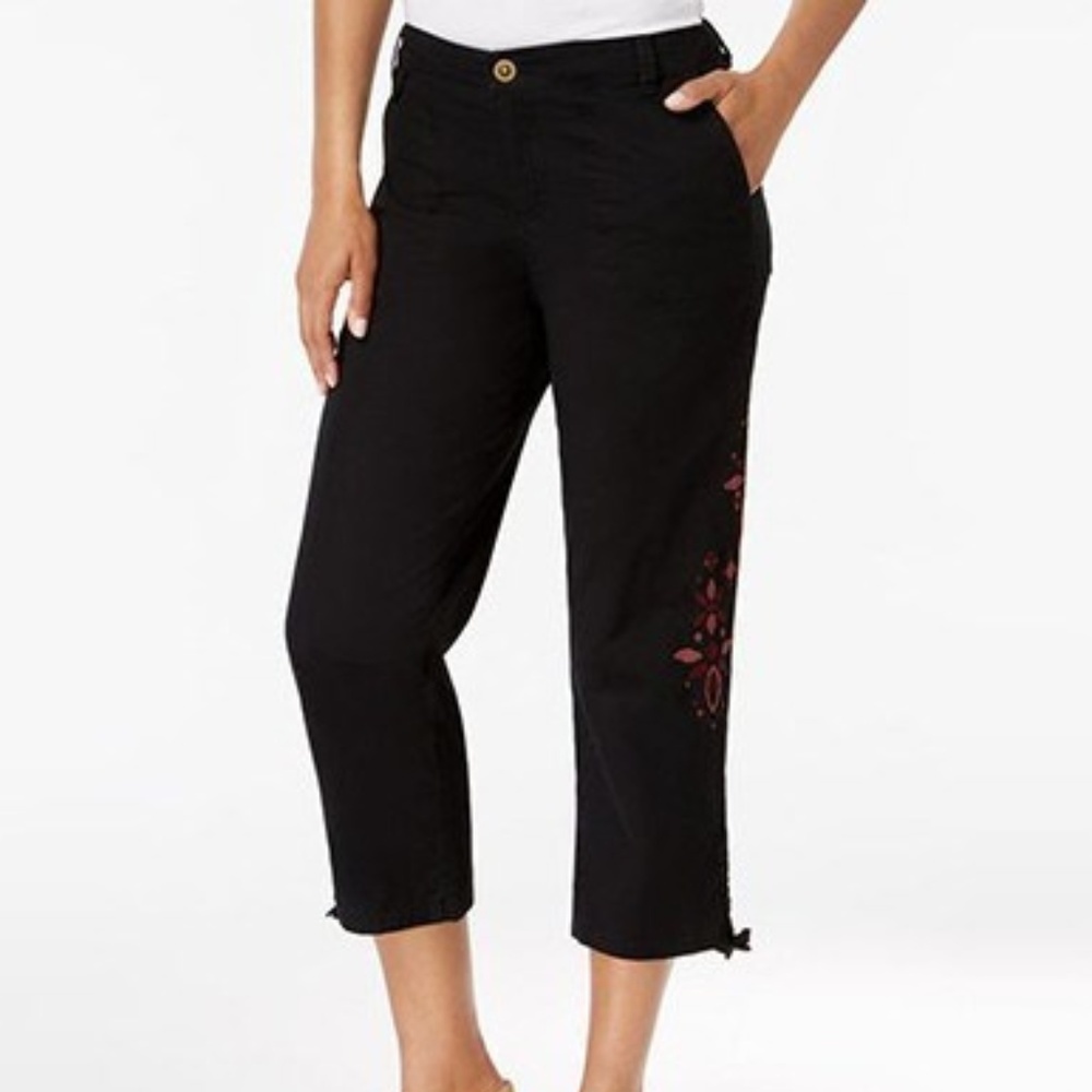 Style & Co. women 6 black rushed capri mid rise‎